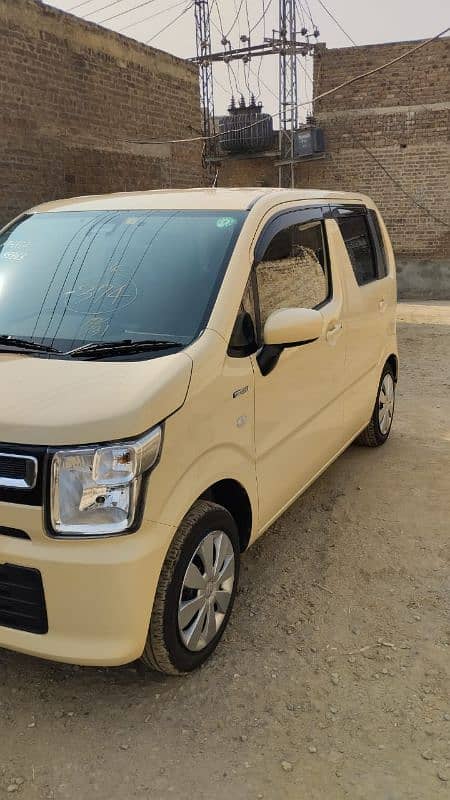 Suzuki Wagon R Hybrid FX 2022 5