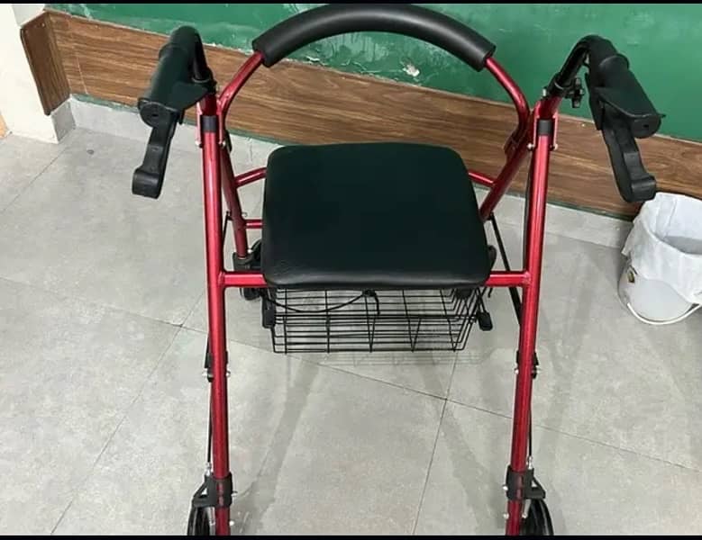 wheelchair 0