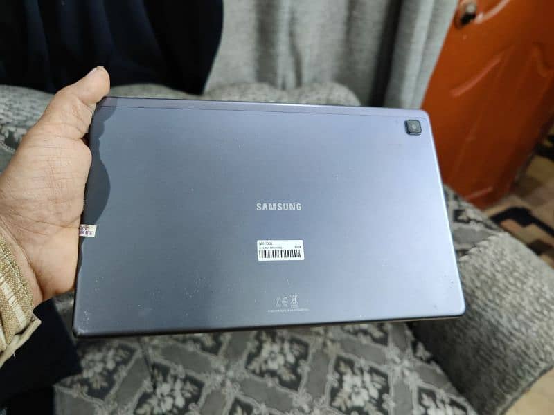 samsung tab a7 10.6 inches 4/64 gb 9