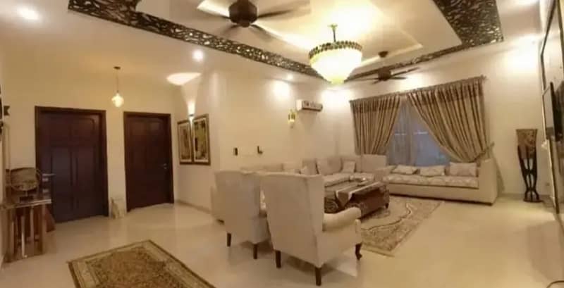 (1 Kanal)Beautiful Renovated Double Story House For Sale Sector G-11 5