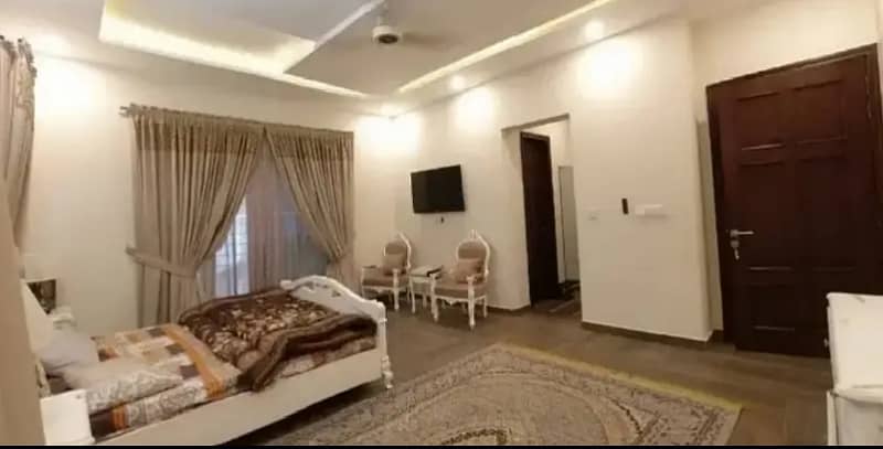 (1 Kanal)Beautiful Renovated Double Story House For Sale Sector G-11 6