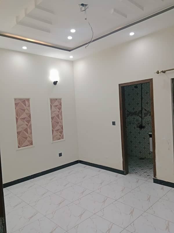 5 marla barand new house prime location in Al Kabir town raiwind road for sale investor rate 4