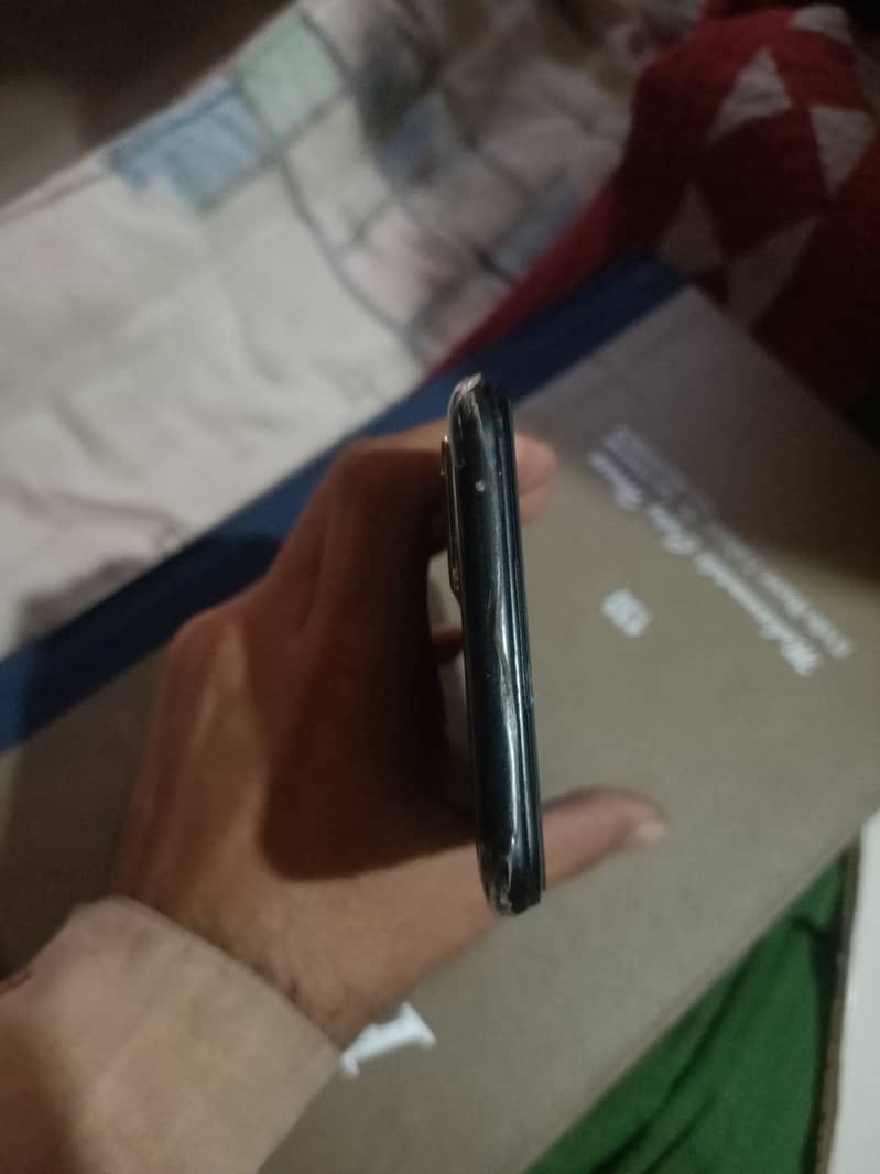 Realme 9i 6+6/128 gb 4