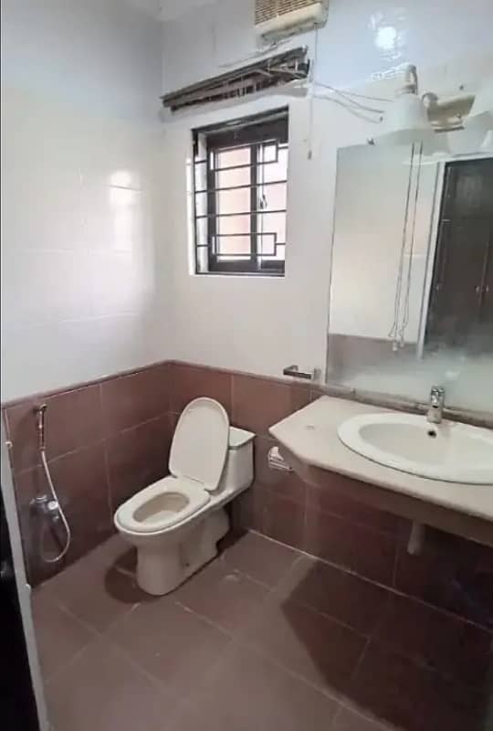 Fully Renovated Tile Floor Flat For Rent G-11/3 9