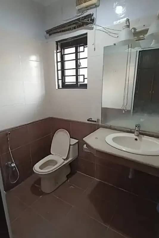 Fully Renovated Tile Floor Flat For Rent G-11/3 10