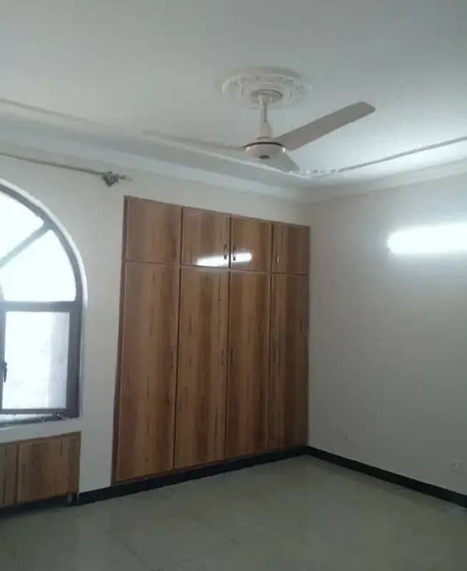 G-11/4 PHA C-Type Fully Renovated Tile Floor Flat For Rent, 3rd Floor 6