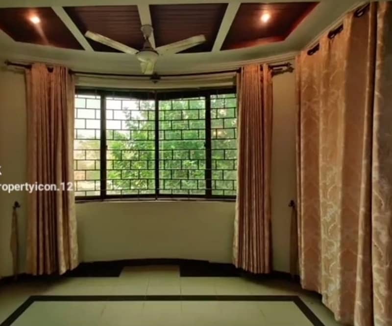 Fully Renovated Tile Floor Flat For Rent G-11/4 0