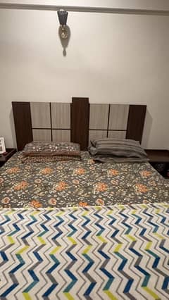 King size bed set