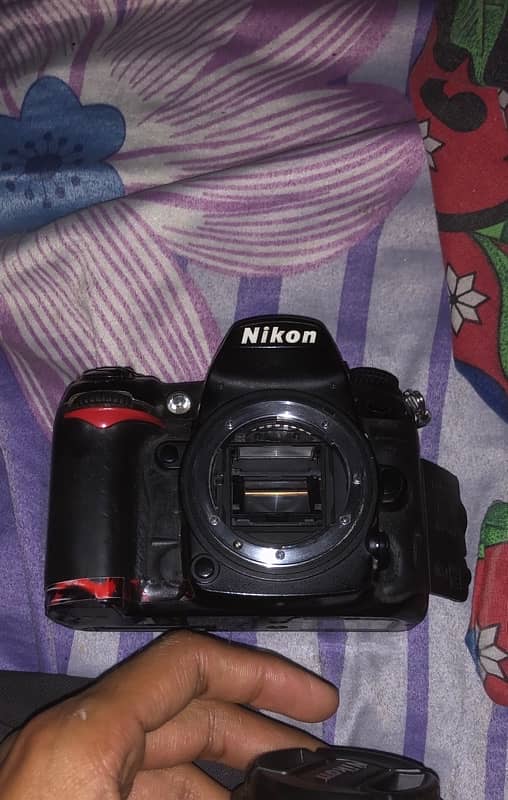 Nikon D7000 with 18-105 Lens 1