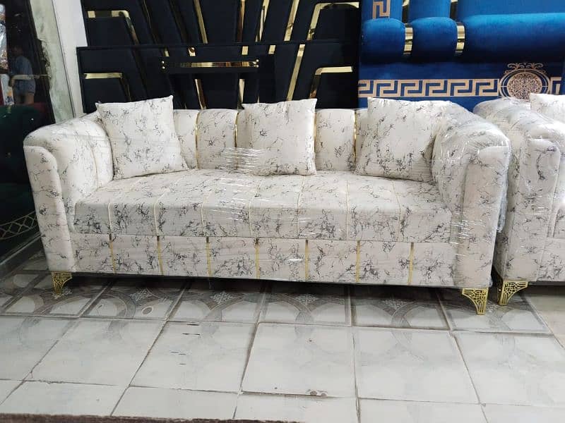 brand New elegant design sofa set in master molty foam 14