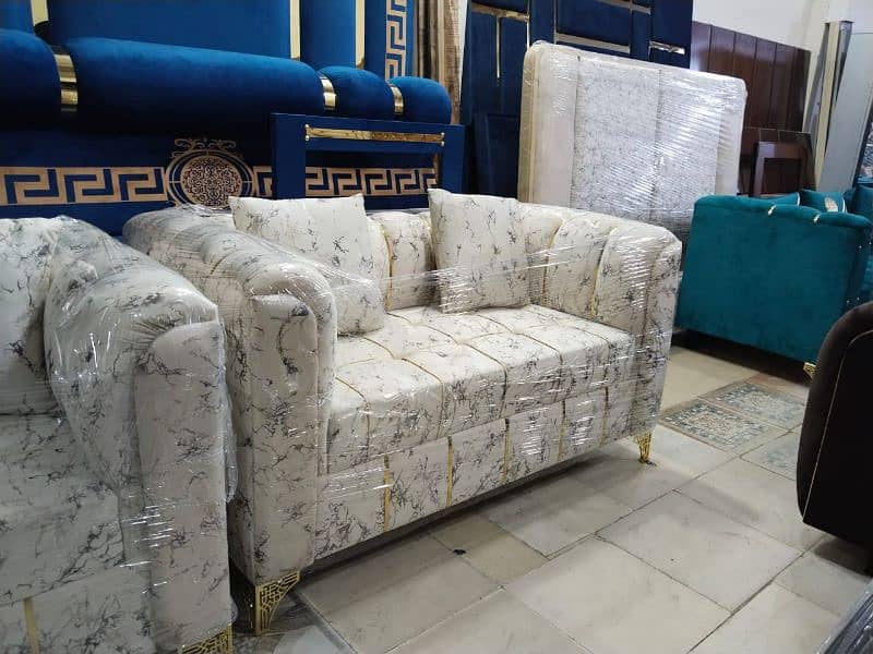 brand New elegant design sofa set in master molty foam 19