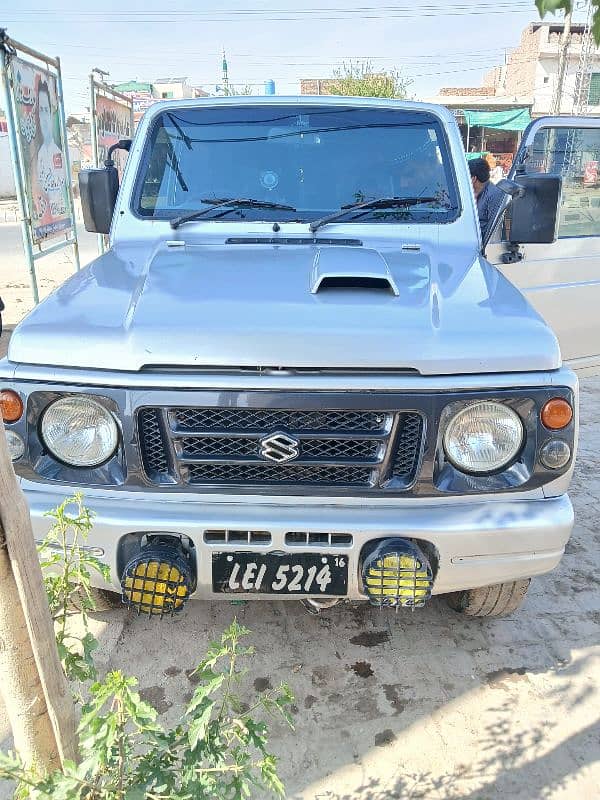 Suzuki Jimny 10