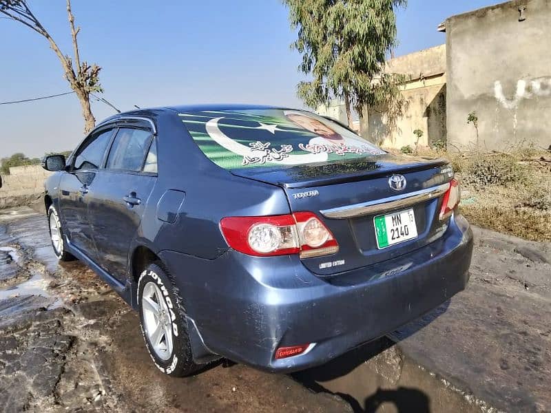 Toyota Corolla GLI 2013 3