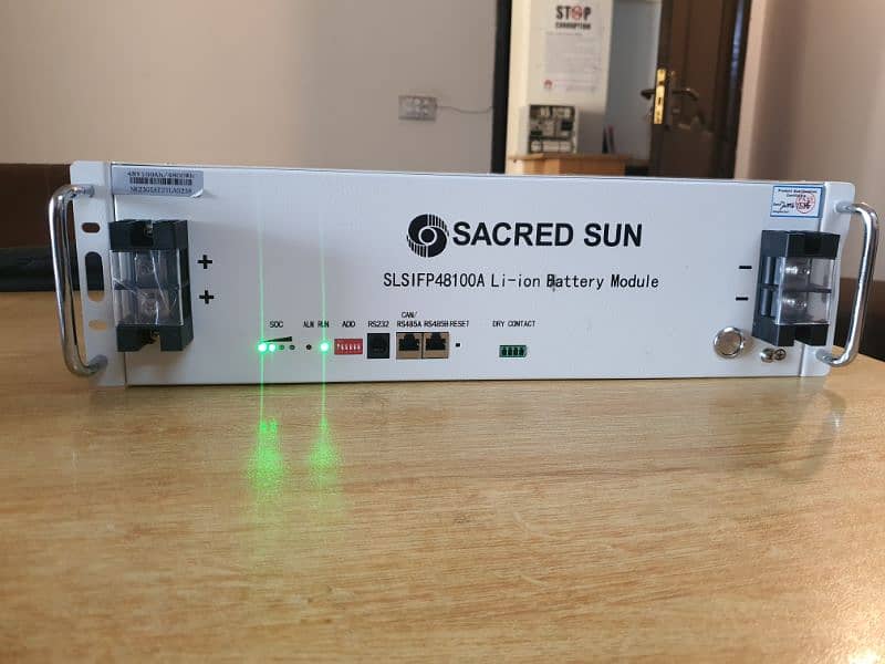 Sacredsun 48 Volt, 100 Ah Lithium battery 0