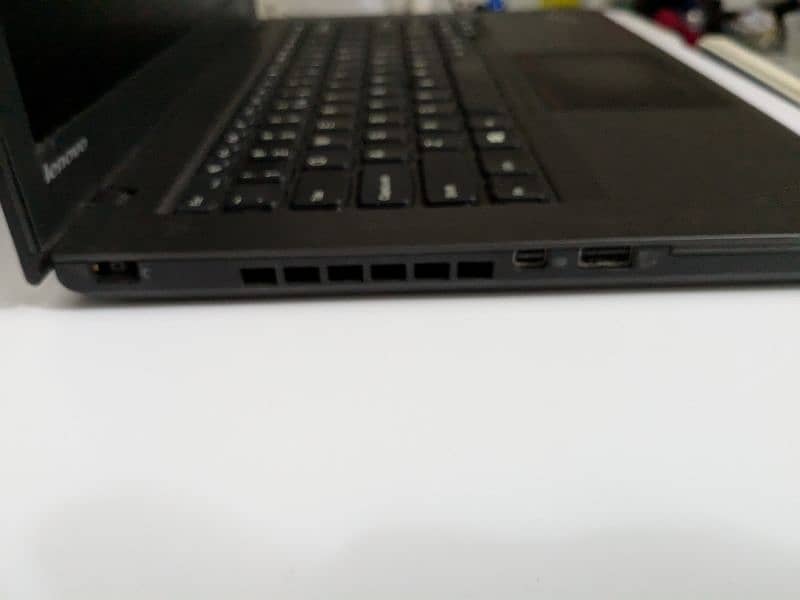 Lenovo T440 , core i5.4th , Ram 12. GB , SSD 128. GB    (0332-0037723) 2