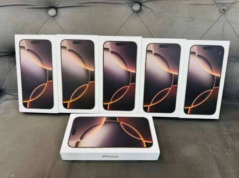 Iphone 16 pro max box pack 256gb. 3