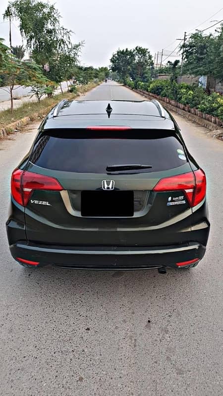 Honda Vezel 2014 2017 z sensing package with orange interior 3