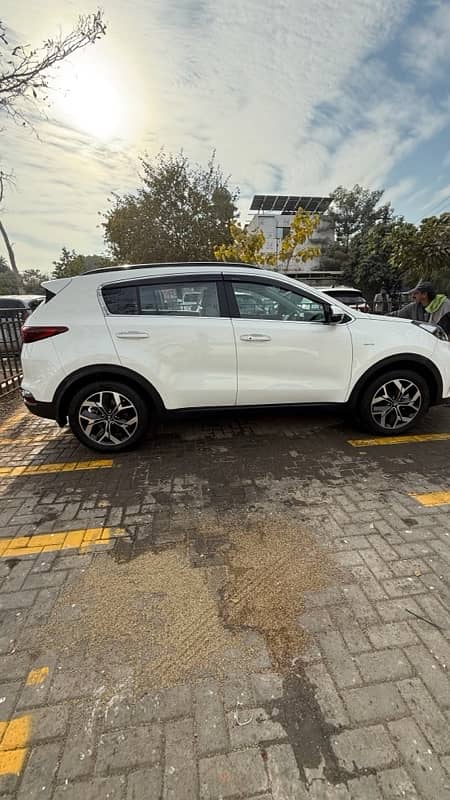 KIA Sportage 2023 5