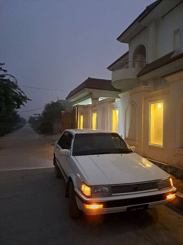 Toyota 86 1986 8
