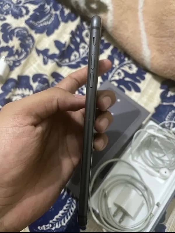 iphone 8 plus pta approved with box 5