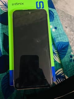 Infinix Smart 9 64GB+8GB RAM