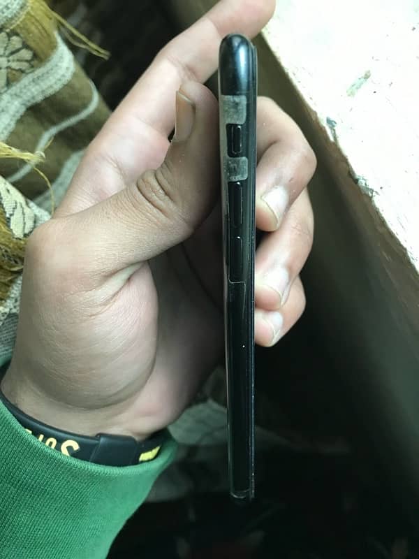iPhone se 2nd generation non-pta jv 3