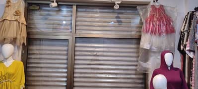 Aluminum Door in a Brand new condition