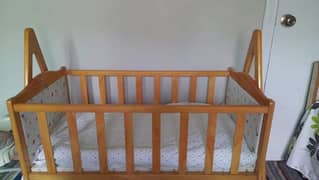 Baby Cot For sale 10/9 condition