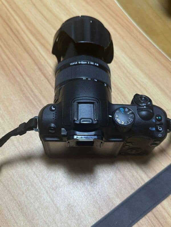 Samsung DSLR NX11. 4