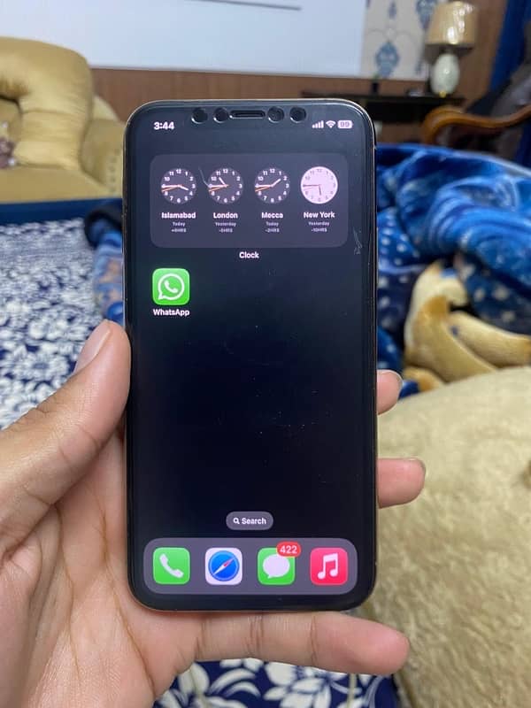 iphone 11 pro DUAL SIM PTA approved scratchless phone golden 4