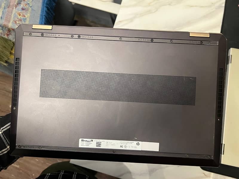 HP Spectre x360 I7 10th Gen, 16GB RAM, 256GB Nvme ssd, 4K Touch screen 7