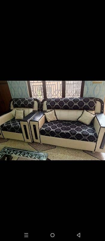 3 seater sofa 1