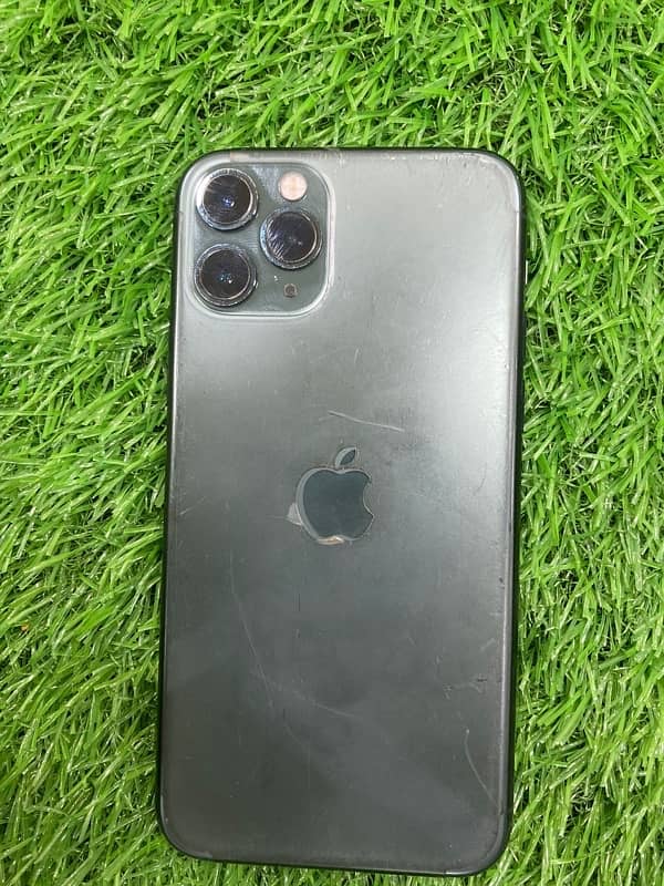 iPhone 11 pro Non PTA 1