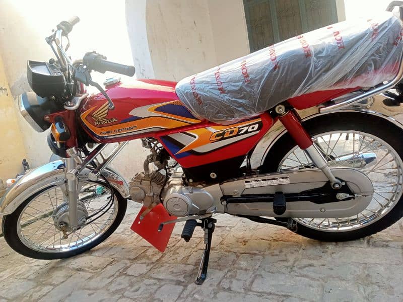 Honda cd 70 24/25 punjab numbr location jauharabad district khushab 1