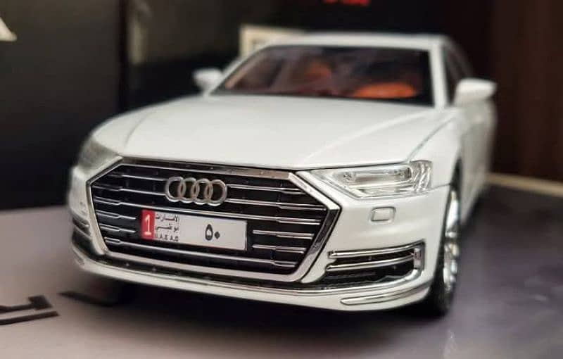 Audi A8L Diecast Toy Metal Model Size 8 Inches Light n sound 7