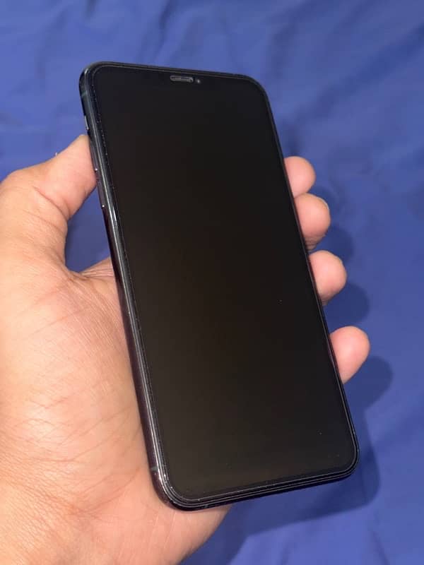 iPhone 11 Pro Max 256GB | PTA Approved | 100% Battery | Box 2