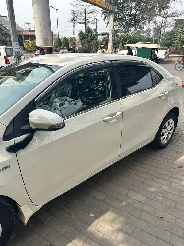 Toyota Corolla XLI 2017 3