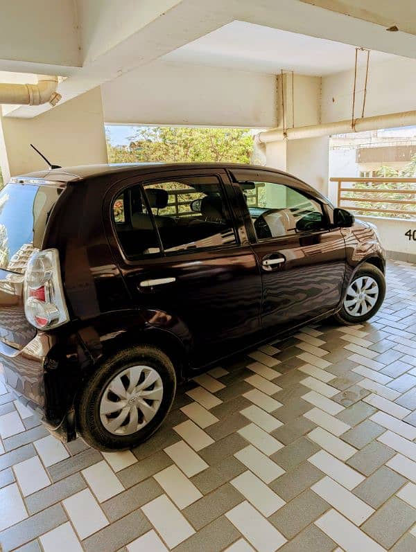 Toyota Passo 2013/16 3