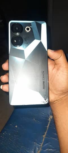 Tecno camon 20