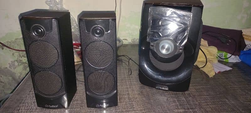 subwoofers with Bluetooth and wireless etc. 0