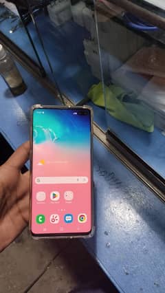 Samsung s10+ 8/128