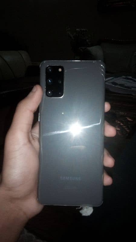 samsung s20 plus 12/128 10