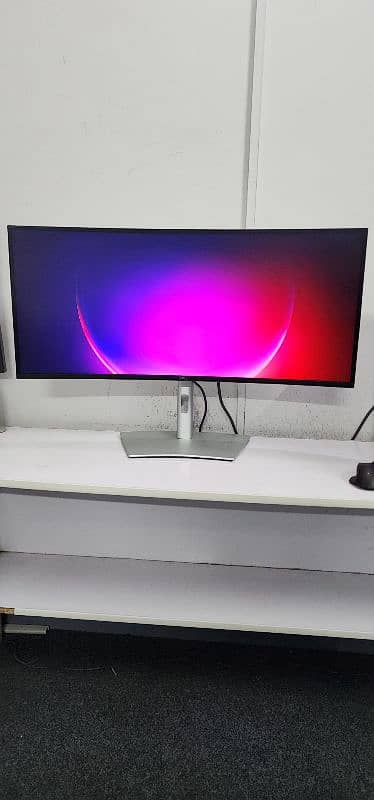 Dell 34" UltraSharp U3421we Ultrawide Type-C 10bit Color Monitor 3