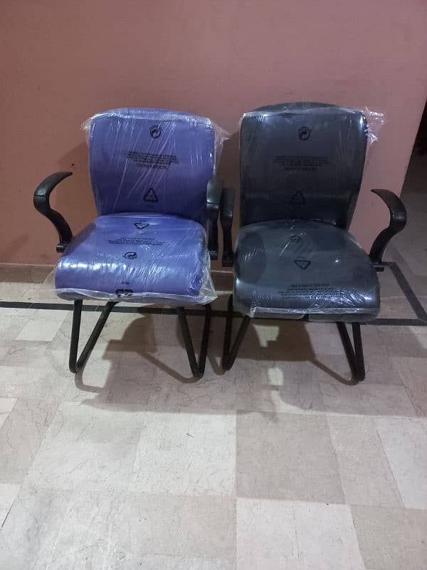 Office chairs Available AD Pora Red karain 8