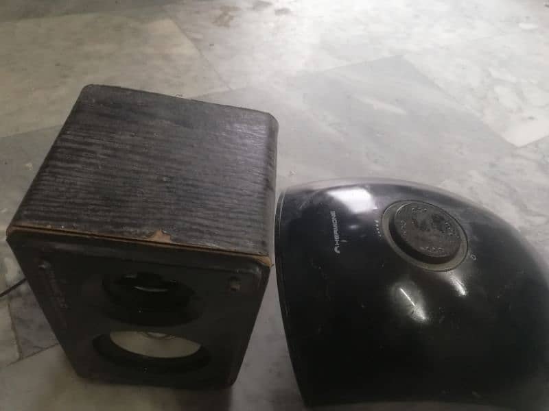 woofer brit company ka ha. 4