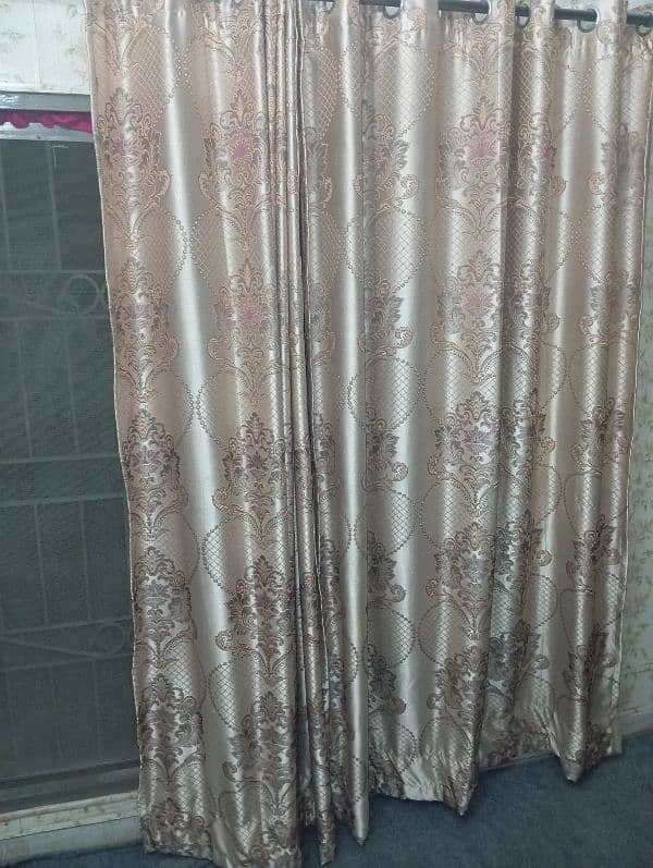 curtains 0