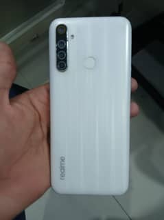 Realme 6i 4/128 (EXCHANGE POSSIBLE)