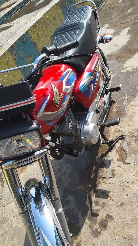 Honda 125 for sale full genuine and antique peace 1