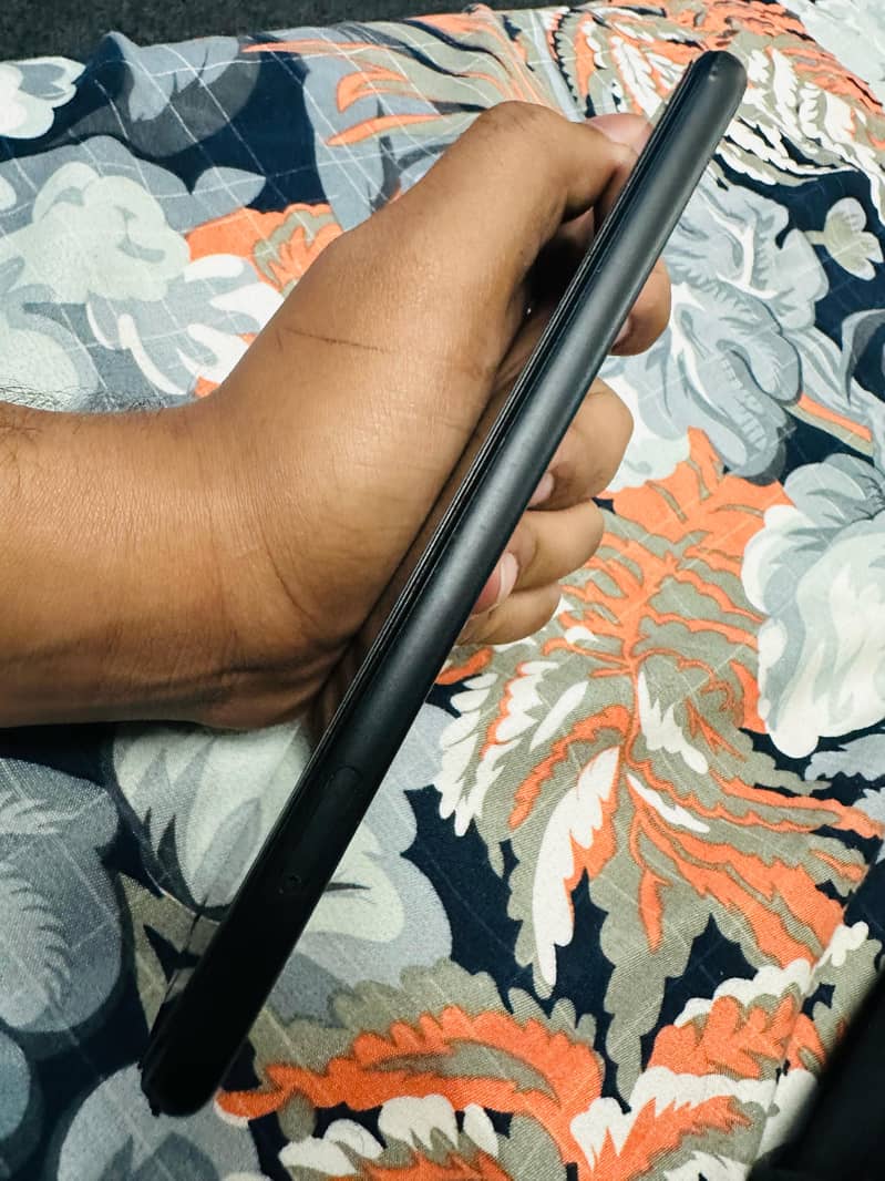 Google Pixel 4 XL Urgent Sale 3