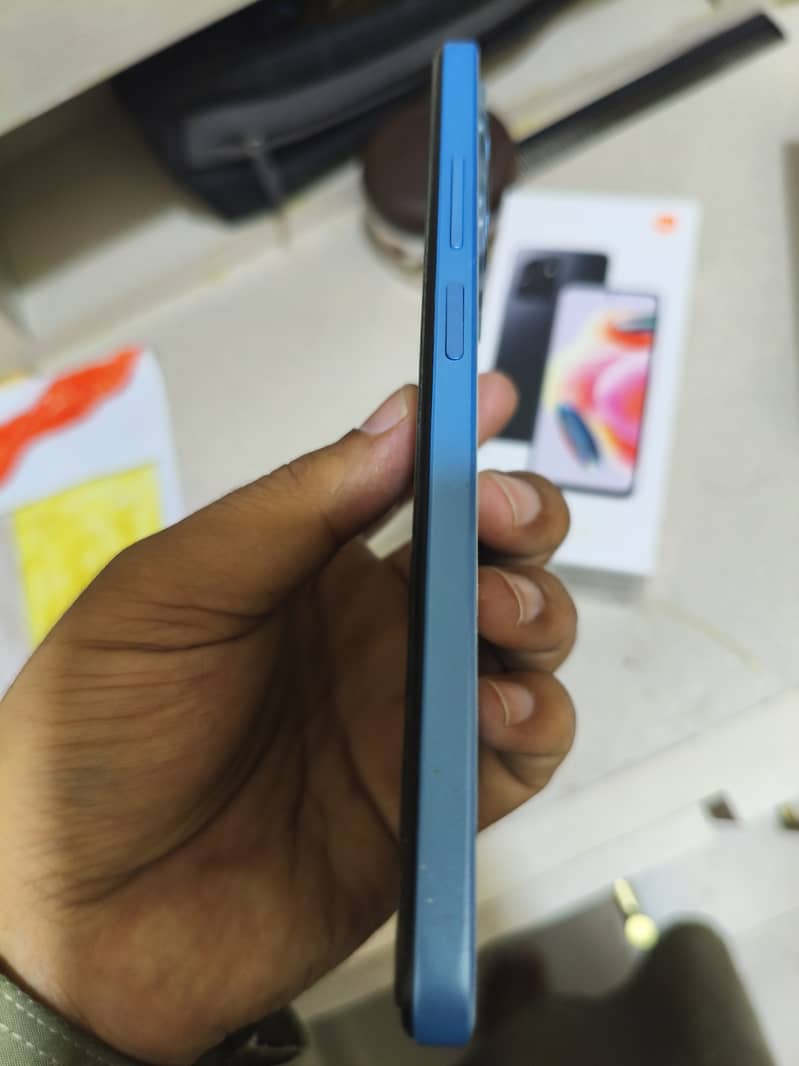 Xiaomi Redmi Note 12 2